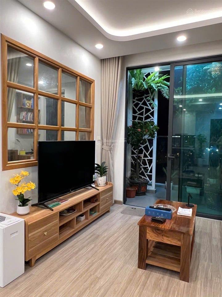 Cho thuê cc flc quang trung, 75m2 2 ngủ 2 vs. đủ đồ đẹp. 10tr/th ở ngay. 0907 833 ***