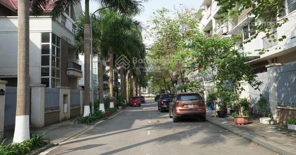 Cần bán gấp căn biệt thự 240m2 khu đô thị an hưng villa  phường dương nội  0989 325 ***