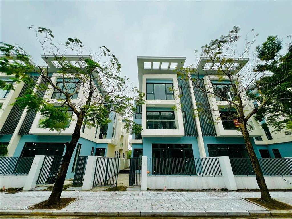 Cần bán cắt lỗ căn biệt thự an quý villas  rẻ hơn rất nhiều so với hàng chủ đầu tư  0989 325 ***
