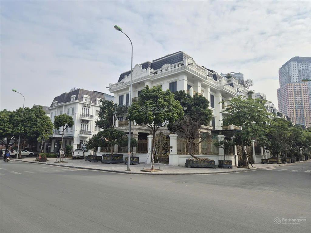 Bán biệt thự kđt nam cường 200m2, cạnh công viên hồ điều hòa, aeon mall hà đông giá 36 tỷ