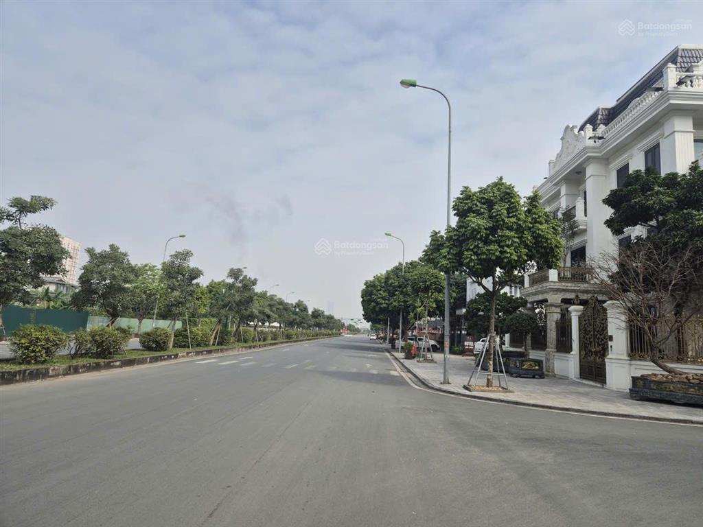 Bán biệt thự kđt nam cường 200m2, cạnh công viên hồ điều hòa, aeon mall hà đông giá 36 tỷ