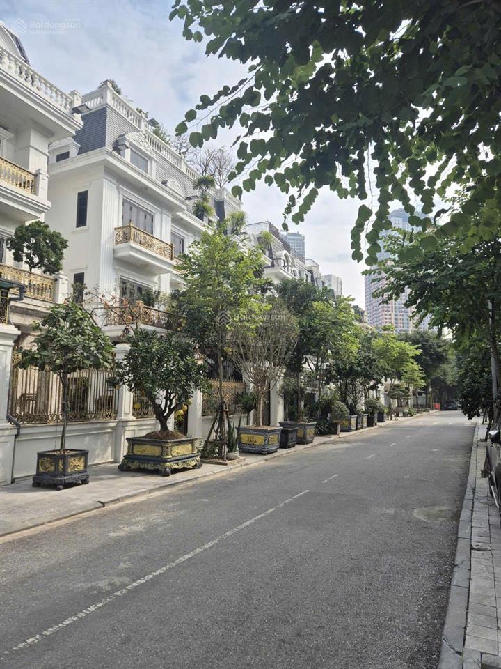 Cần bán gấp căn bt 200m2 an khang villa  khu đt dương nội, giá 37 tỷ 0989 325 ***