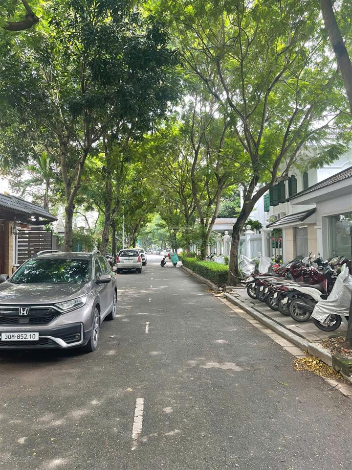 Cần bán gấp căn biệt thự an khang villa 225m2  khu đt dương nội 0989 325 ***