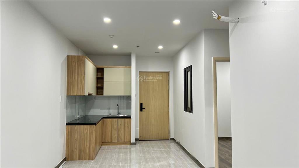 Bán gấp căn hộ chung cư bcons polygon giá 2,350 tỷ tầng cao thoáng mát