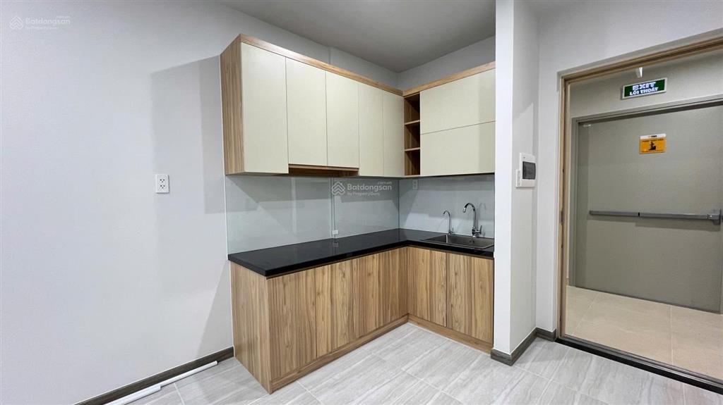 Bán gấp căn hộ chung cư bcons polygon giá 2,350 tỷ tầng cao thoáng mát