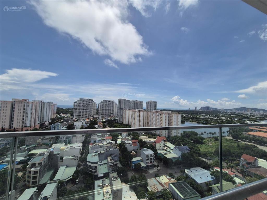 Căn hộ vung tau centre point, 84m², 2pn  2wc, tầng 11, full nội thất, có đồ điện tử, giá 4.250 tỷ
