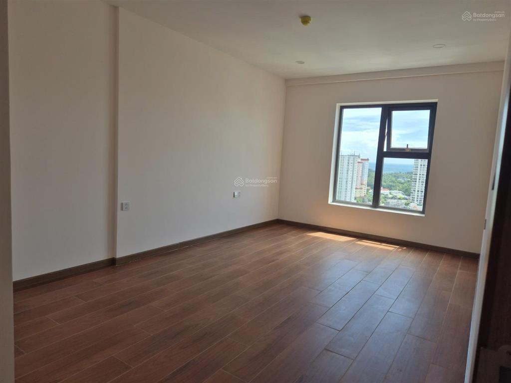 Căn hộ vung tau centre point, 84m², 2pn  2wc, tầng 11, full nội thất, có đồ điện tử, giá 4.250 tỷ