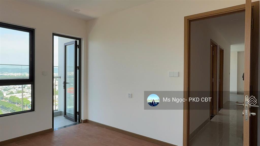 Bán căn hộ centre point 3pn góc đông nam, 103m2, nhận nhà vào ở ngay được