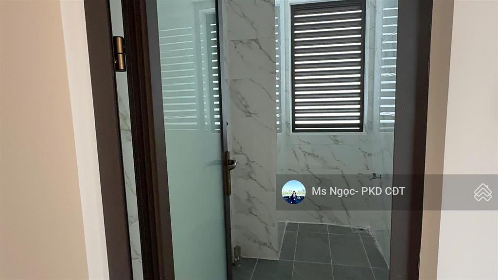 Bán căn hộ centre point 3pn góc đông nam, 103m2, nhận nhà vào ở ngay được