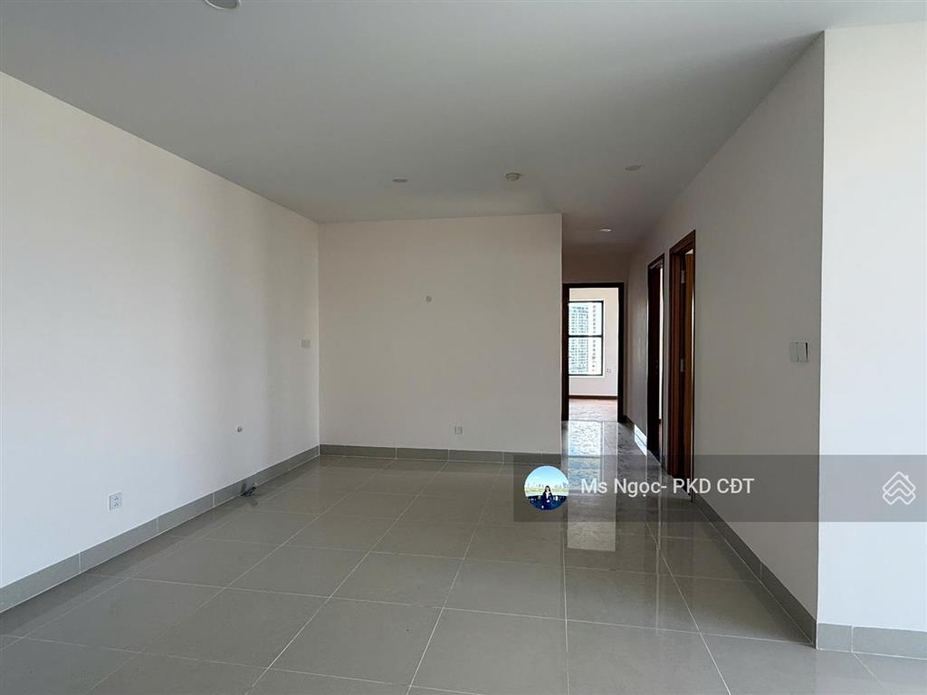 Bán căn hộ centre point 3pn góc đông nam, 103m2, nhận nhà vào ở ngay được