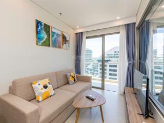 Bán căn hộ the sóng, 50m2, 1 phòng lớn, 1 phòng nhỏ, full nội thất 5 sao, giá 2.5 tỷ, view pullman