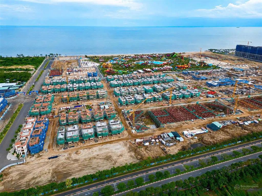 Giá tốt để đầu tư 2,919 tỷ/căn 1pn+, 60m2, hướng view đông bắc, view biển đón bình minh