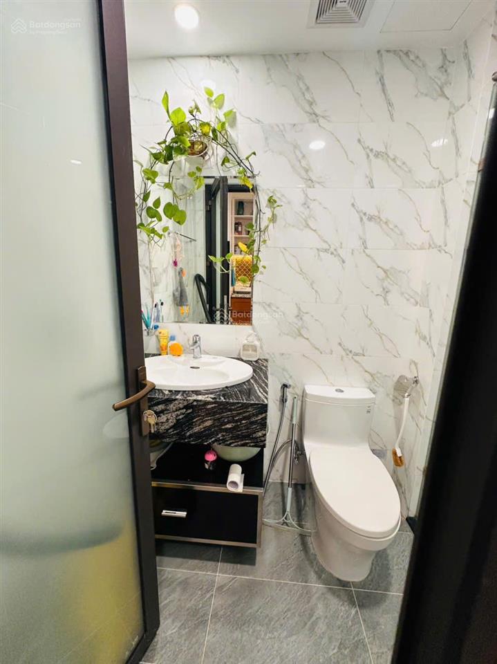 Bán căn hộ vung tau centre point, đầy đủ nội thất, 2pn2wc, giá 3,7 tỷ, hướng đông nam