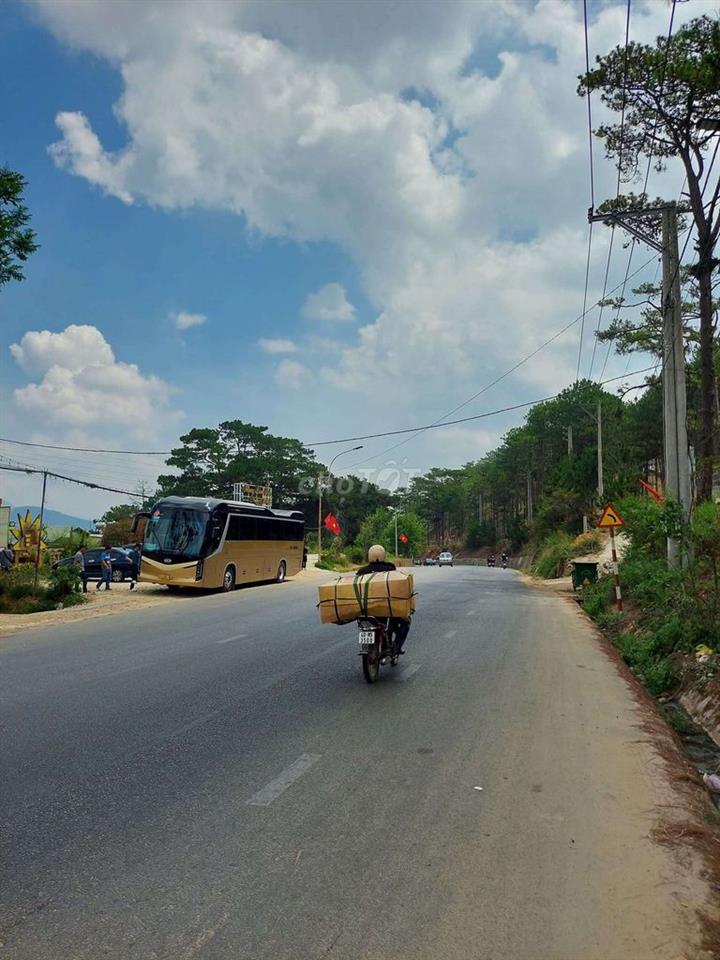 BÁN LÔ ĐẤT VỊ TRÍ ĐẮT ĐỊA MT ĐƯỜNG HÙNG VƯƠNG P XUÂN TRƯỜNG TP ĐÀ LẠT 