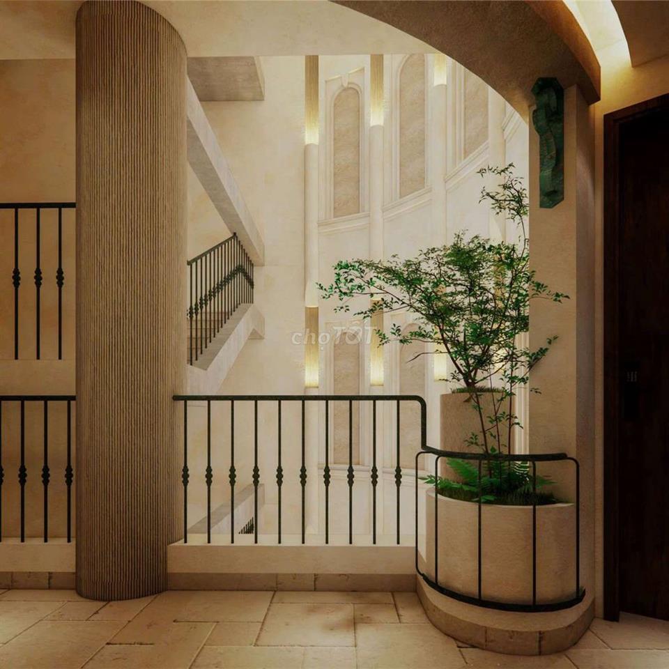 BÁN CĂN VILLA MẶT TIỀN ĐƯỜNG CHÍNH NAM HỒ P11 TP ĐÀ LẠT 