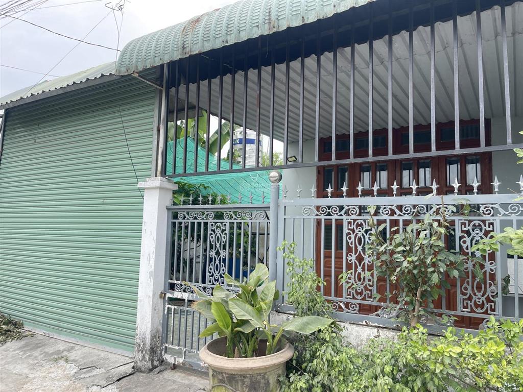 Bán nhà c4 đẹp, cách đường huỳnh văn lũy 100m  phường phú mỹ  vui lòng  0964 859 ***. trân trọng