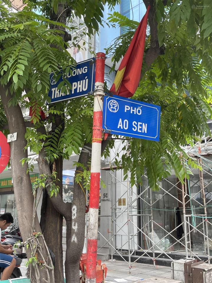 Nhà phân lô phố ao sen  trần phú  hà đông 40m 4 tầng kinh doanh ô tô đỗ