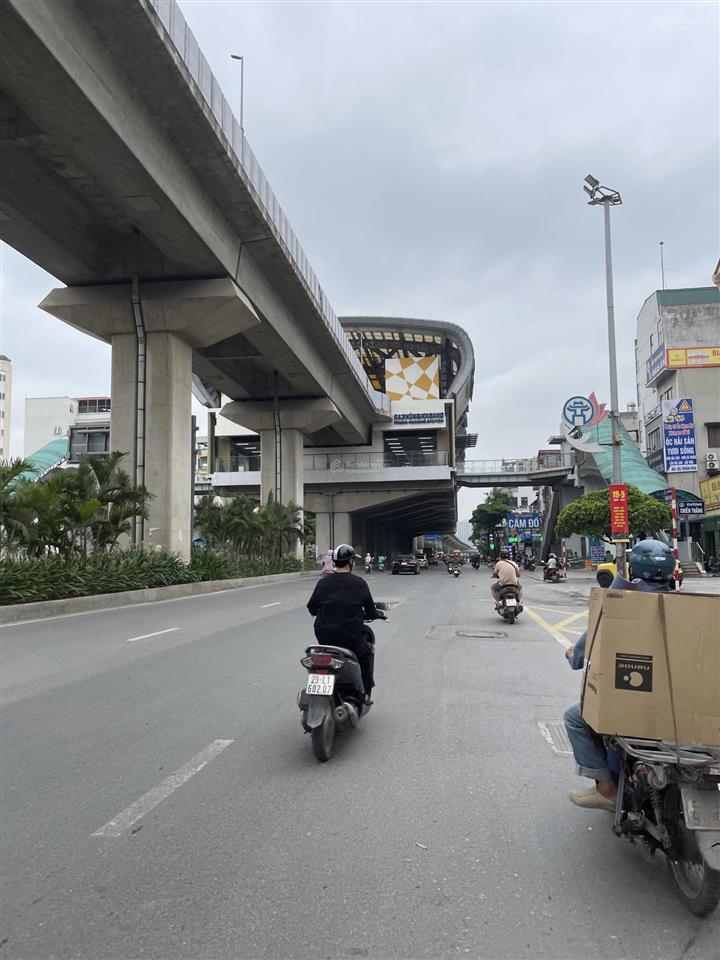 Nhà phân lô phố ao sen  trần phú  hà đông 40m 4 tầng kinh doanh ô tô đỗ
