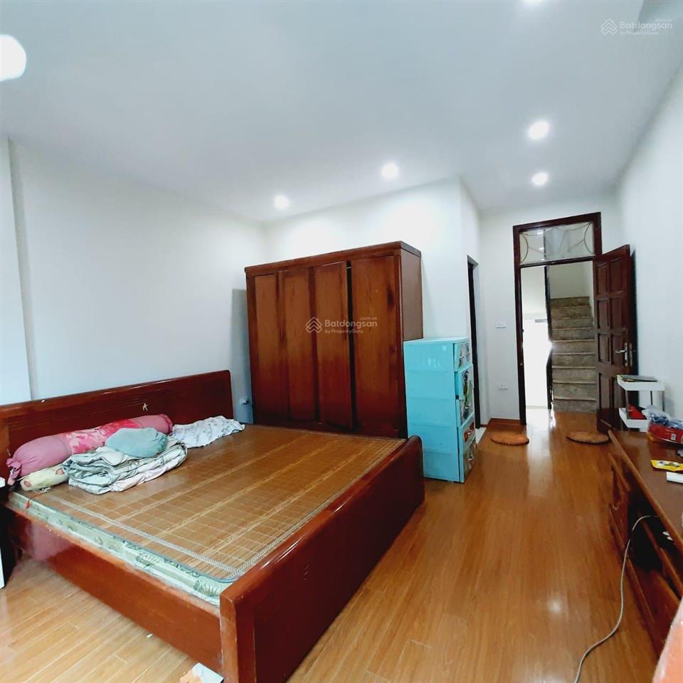 Cho thuê nhà ngõ 477 đường nguyễn trãi thanh liệt 35m2 kd nhỏ ô tô đỗ cửa