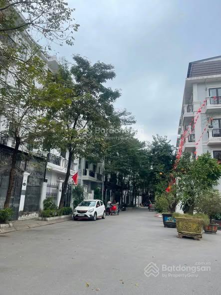 Phân lô phùng khoang 82m2 xây 4 tầng, sát ga tàu điện nguyễn trãi, quy hoạch ổn định, chỉ 26 tỷ