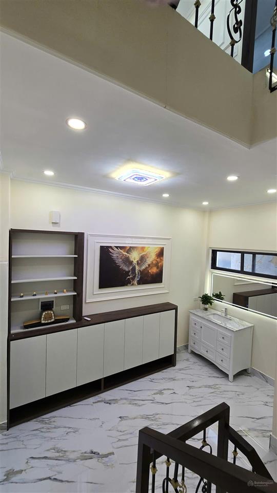 Bán nhà phố tô hiệu hà đông 43m2 4 tầng ô tô đỗ cửa full nội thất sổ đỏ chính chủ