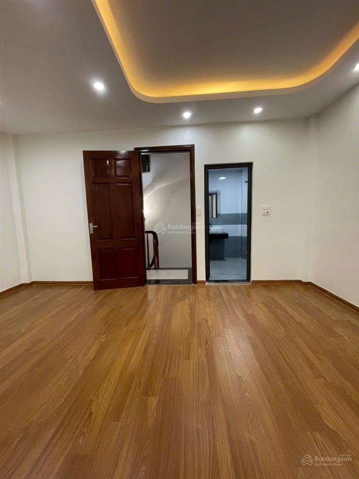 Chính chủ bán nhà 35m2  5t ngõ 70/22 ngọc trục, vạn phúc, hà đông, nhỉnh 6 tỷ