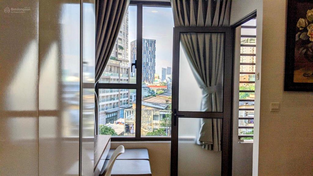 Cho thuê ch 40,8m2 vị trí đặc biệt thuận tiện ngay đại sảnh river gate q4, full nội thất sang đẹp