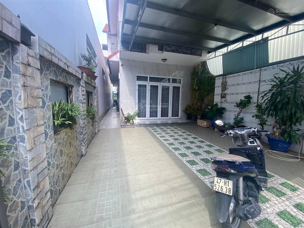 Cần bán nhà 1 trệt 1 lầu, mặt tiền đường lớn ngay giáo xứ phúc lâm, biên hòa, đồng nai