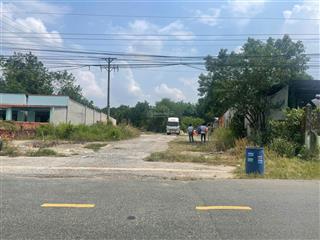 Bán 3 lô đất liền kề đường d8 thới hòa bến cát bình dương  0968 111 ***