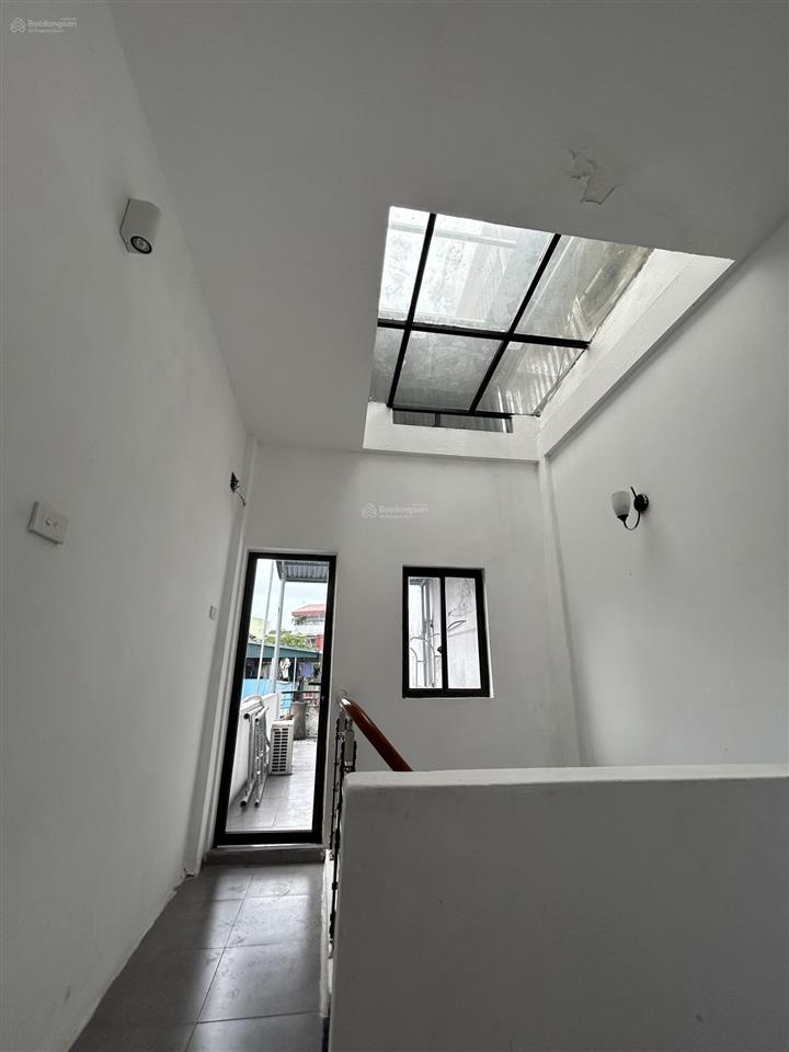 Nhà mình không ở cho thuê căn nhà ngõ tô hoàng 60m2, 3 tầng, 3 ngủ, 3 vệ sinh