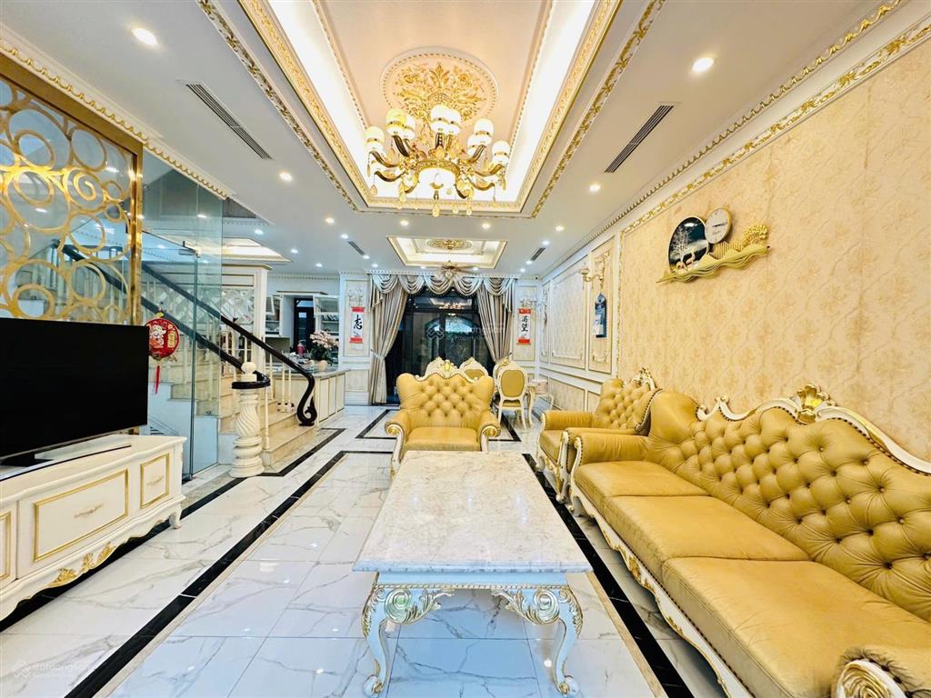 Bán gấp liền kề venice 96m2 vinhomes imperia full nội thất rất đẹp! sổ đỏ lâu dài