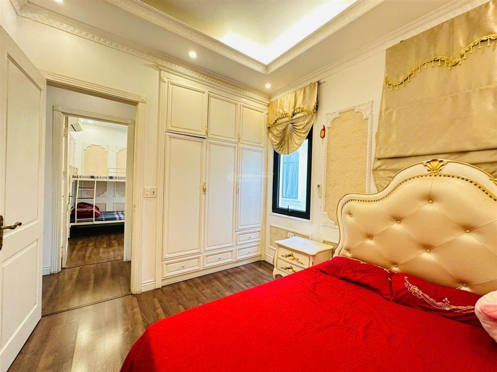 Bán gấp liền kề venice 96m2 vinhomes imperia full nội thất rất đẹp! sổ đỏ lâu dài