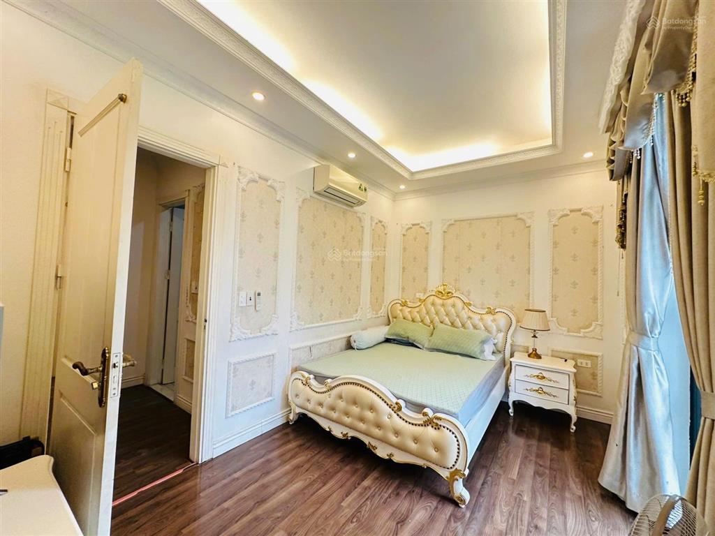 Bán gấp liền kề venice 96m2 vinhomes imperia full nội thất rất đẹp! sổ đỏ lâu dài