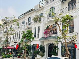 Bán gấp liền kề venice 96m2 vinhomes imperia full nội thất rất đẹp! sổ đỏ lâu dài