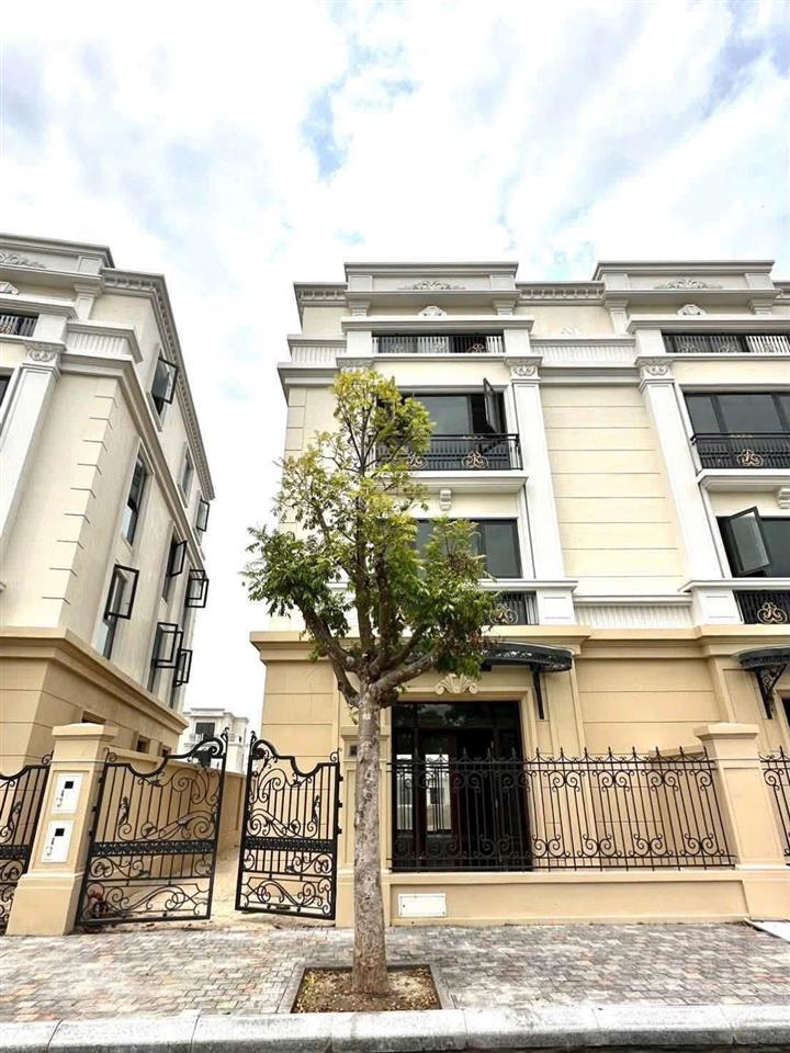 Bán biệt thự song lập vũ yên 200m2 view hồ, 10m mặt tiền, đông nam 13,2 tỷ