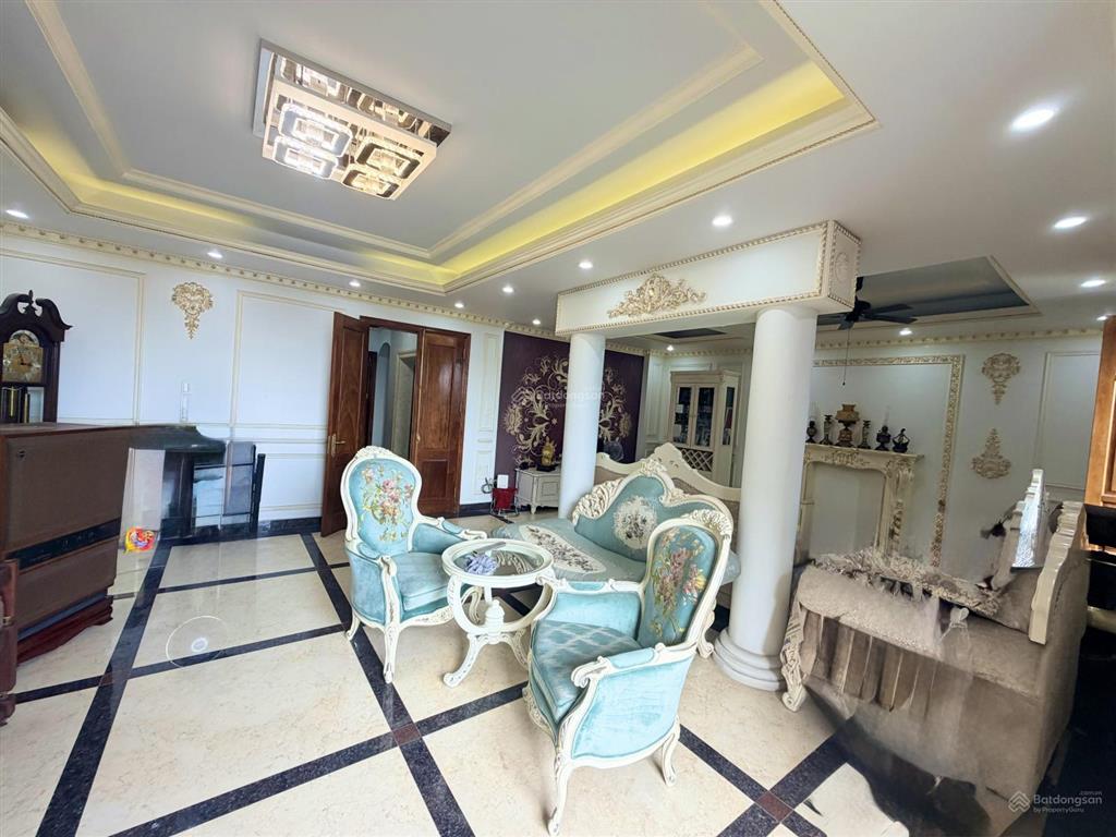 Bán biệt thự 170m2 lê hồng phong ngay chợ lũng 26 tỷ full nội thất có thang máy