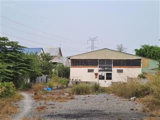 Mặt bằng kinh doanh 2000 m2 (1600m2 thổ cư)  20mx100m mặt tiền nguyễn văn tạo  nhà bè