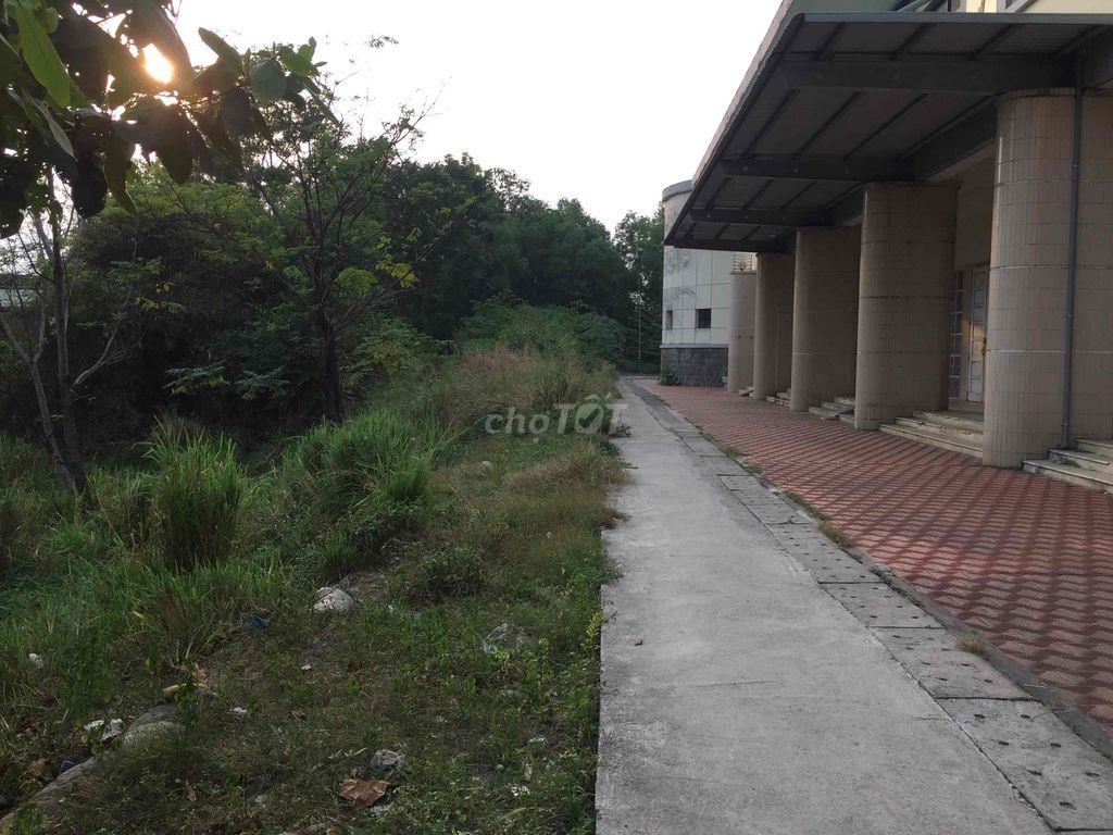 phòng trọ nhỏ ngay nhà thi đấu trường ĐH Nông Lâm