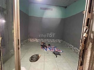Nhà nguyên căn nhỏ ngay nhà thi đấu trường đại học Nông Lâm