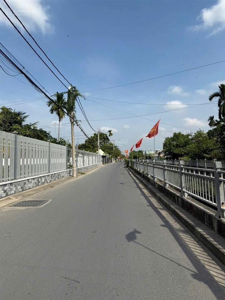 Đất mặt kênh giá hạt dẻ  tô ngọc vân, chợ minh phát  full thổ cư
