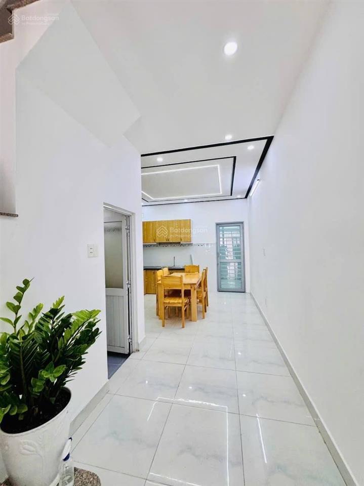 Nhà 1 lầu không lộ giới 64m²  4.75 tỷ  hẻm ô tô thông sau căn mặt tiền tl15 gần chợ cầu đồng