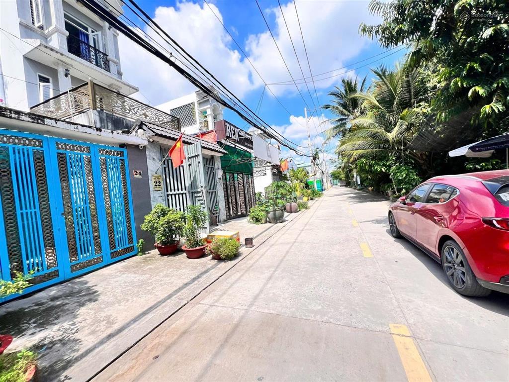 Nhà tl57 q12  64m2 ko lộ giới  kế chợ  đường 8m xe hơi né  kd tốt đang cho thuê