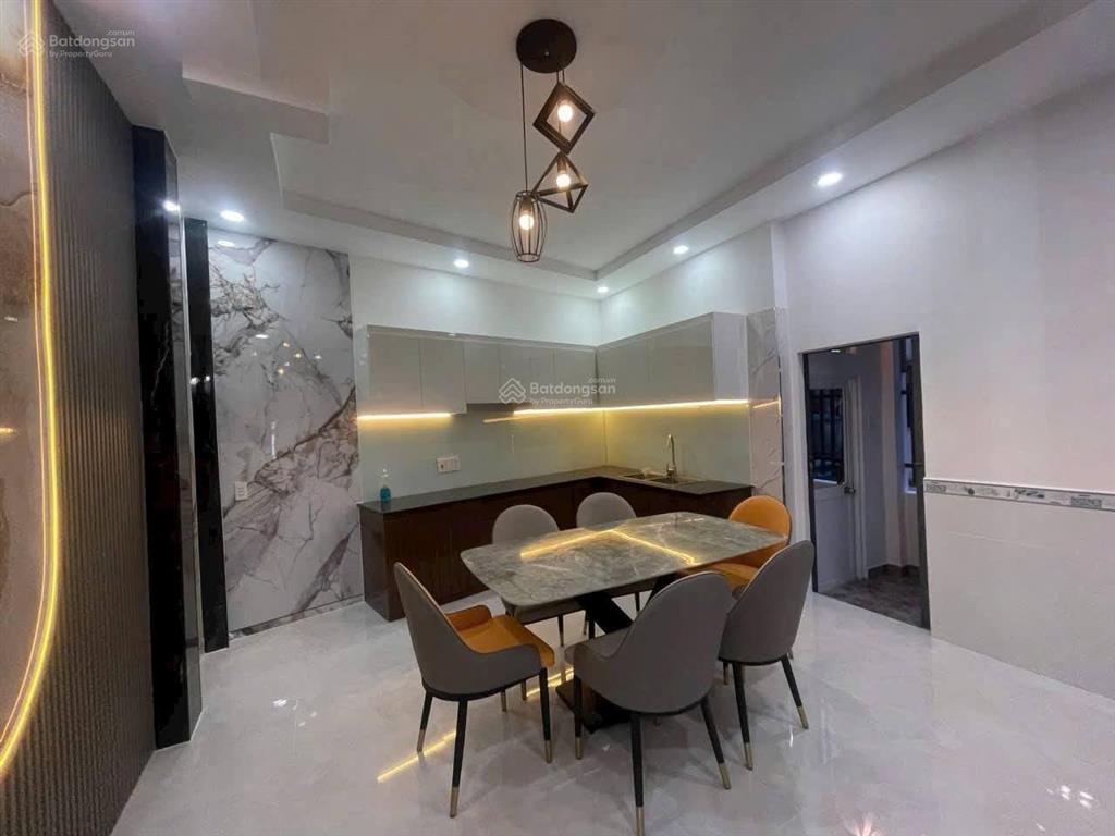 Nhà góc 2 mặt hẻm ô tô 1 trục thẳng  chỉ 4.45 tỷ  6x13m  1 lầu hà huy giáp, q12