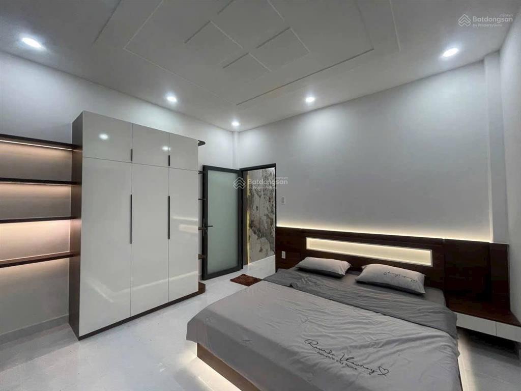 Nhà góc 2 mặt hẻm ô tô 1 trục thẳng  chỉ 4.45 tỷ  6x13m  1 lầu hà huy giáp, q12