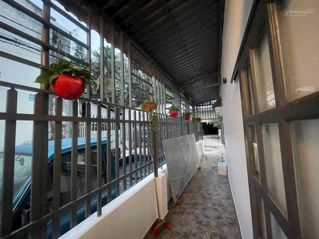 Nhà góc 2 mặt hẻm ô tô 1 trục thẳng  chỉ 4.45 tỷ  6x13m  1 lầu hà huy giáp, q12