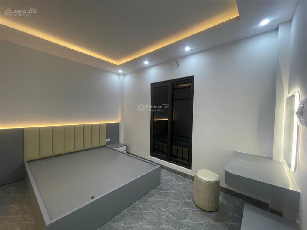 Bán nhà phụng châu, chương mỹ, đường ô tô tránh nhau, dt 40m2 4 tầng giá 4,x tỷ  ms vân anh