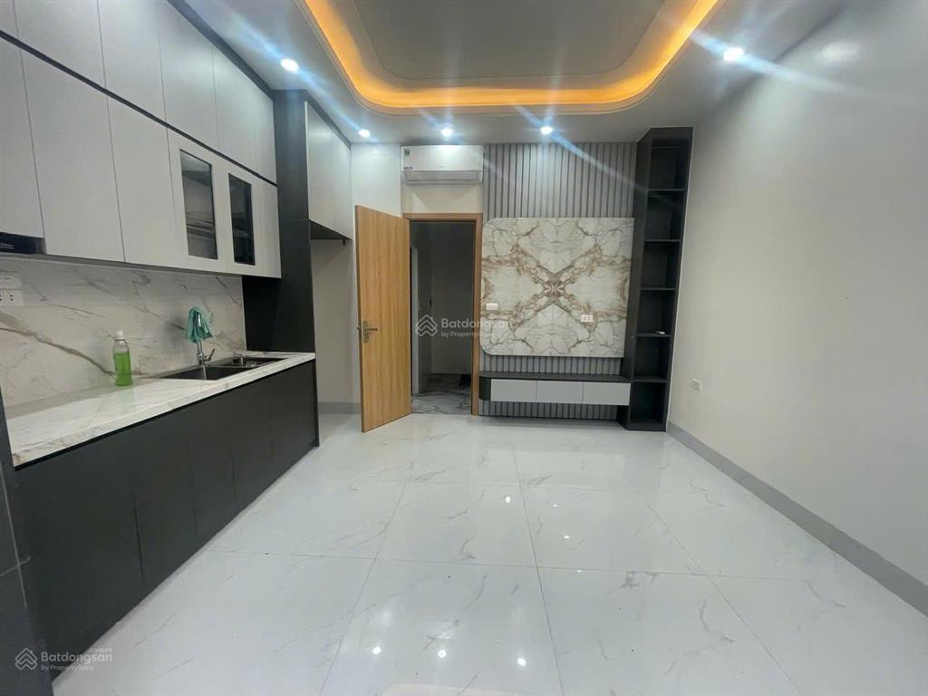 Bán nhà văn quán mỗ lao, lô góc 2 măt thoáng, đường ô tô tránh nhau, full nội thất, giá hơn 7 tỷ