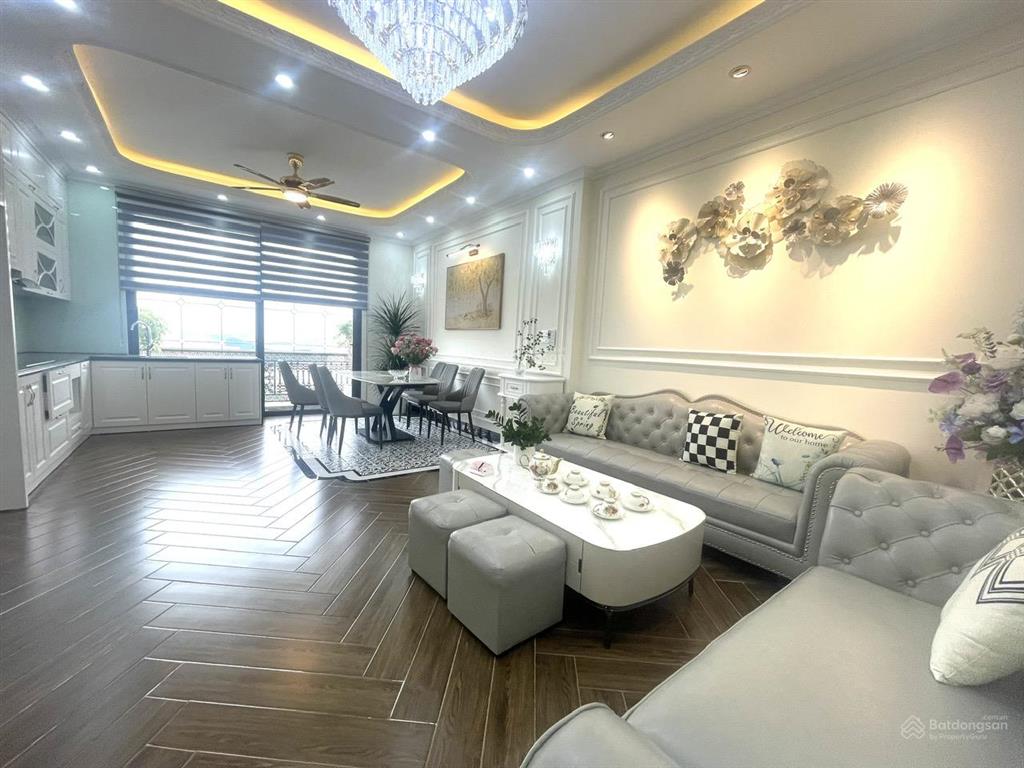 Bán nhà ngay chợ văn phú, kinh doanh cực tốt, dt 55m2 7 tầng thang máy, full nội thất, về ở ngay