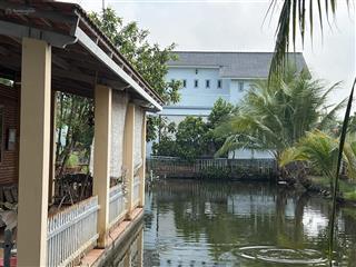 Bán biệt thự lớn mặt tiền đường tỉnh lộ đt 826, xã mỹ lệ, cần đước, long an, tây ninh gần 3000m2