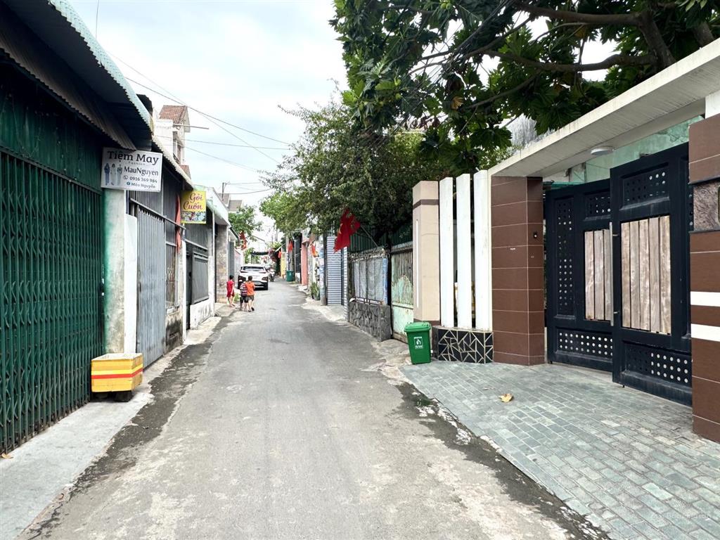 (giảm 100tr còn 3.79 tỷ) chính chủ bán nhà dòng tiền  hẻm 2 xe hơi 106.3m2 thổ cư ngay chợ phú thọ